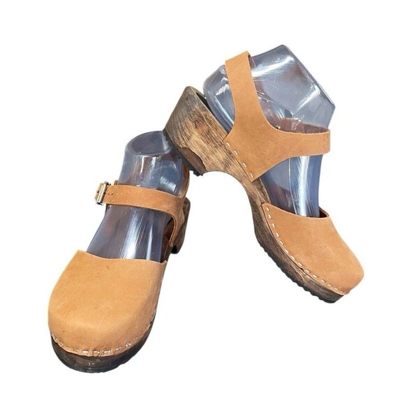 Lottas Stockholm Womens 38 7.5 Low Wood Swedish Clogs Sandal Tan Nubuck Heels - Picture 1 of 14
